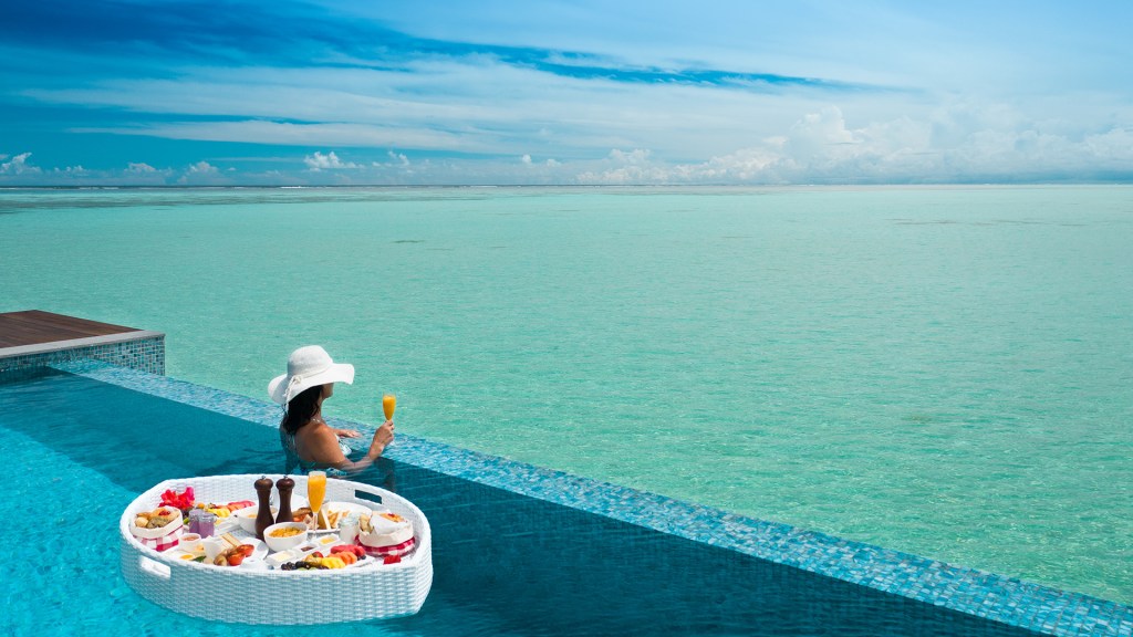 Pullman Maldives Maamutaa Resort has one of the world's best infinity pools in their private overwater villas. 