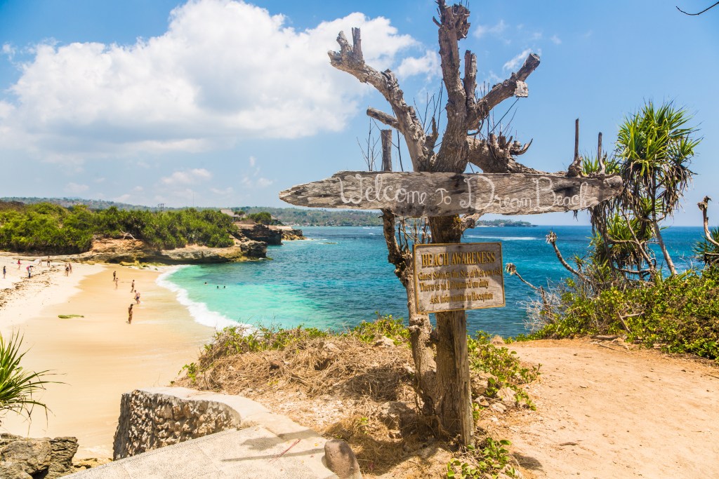 Dream Beach at Nusa Lembongan, just one of the many wonderful delights when you step out of Bali to explore Indonesia's beautiful landscapes - Luxury Escapes