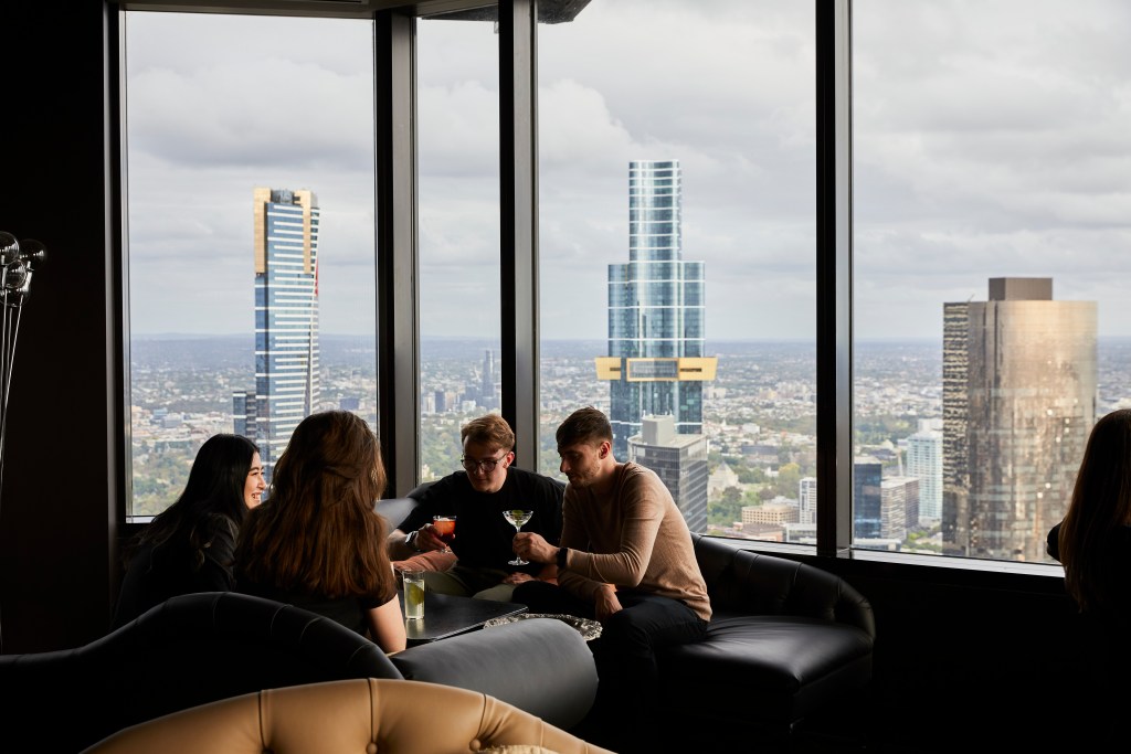 From the 55th floor of the Rialto building, drinks at the Lui Bar are a scenic celebration, perfect for your 48 hours in Melbourne - Luxury Escapes