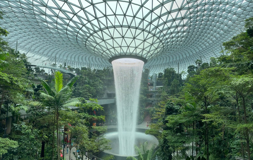 Singapore, with its melting pot of cultures is a great stopover destination en route Europe – Luxury Escapes