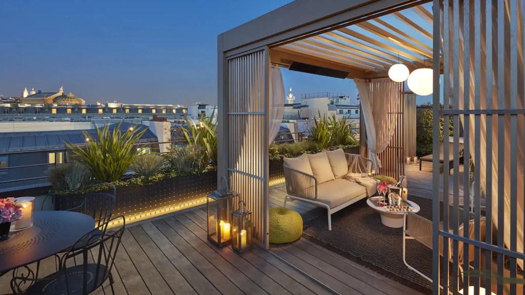 Mandarin Oriental, Paris, France, one of the most luxurious hotels in the world - Luxury Escapes 