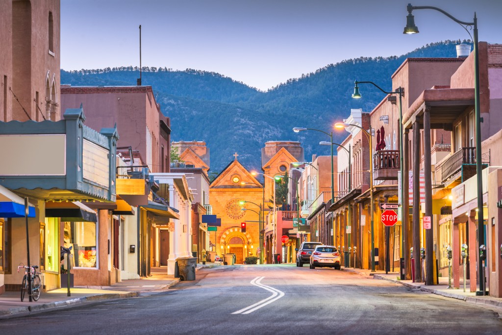 The top 5 most iconic USA road trips will take you to the Santa Fe to Taos Loop - Luxury Escapes 